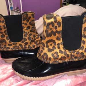 Only wore once size 9